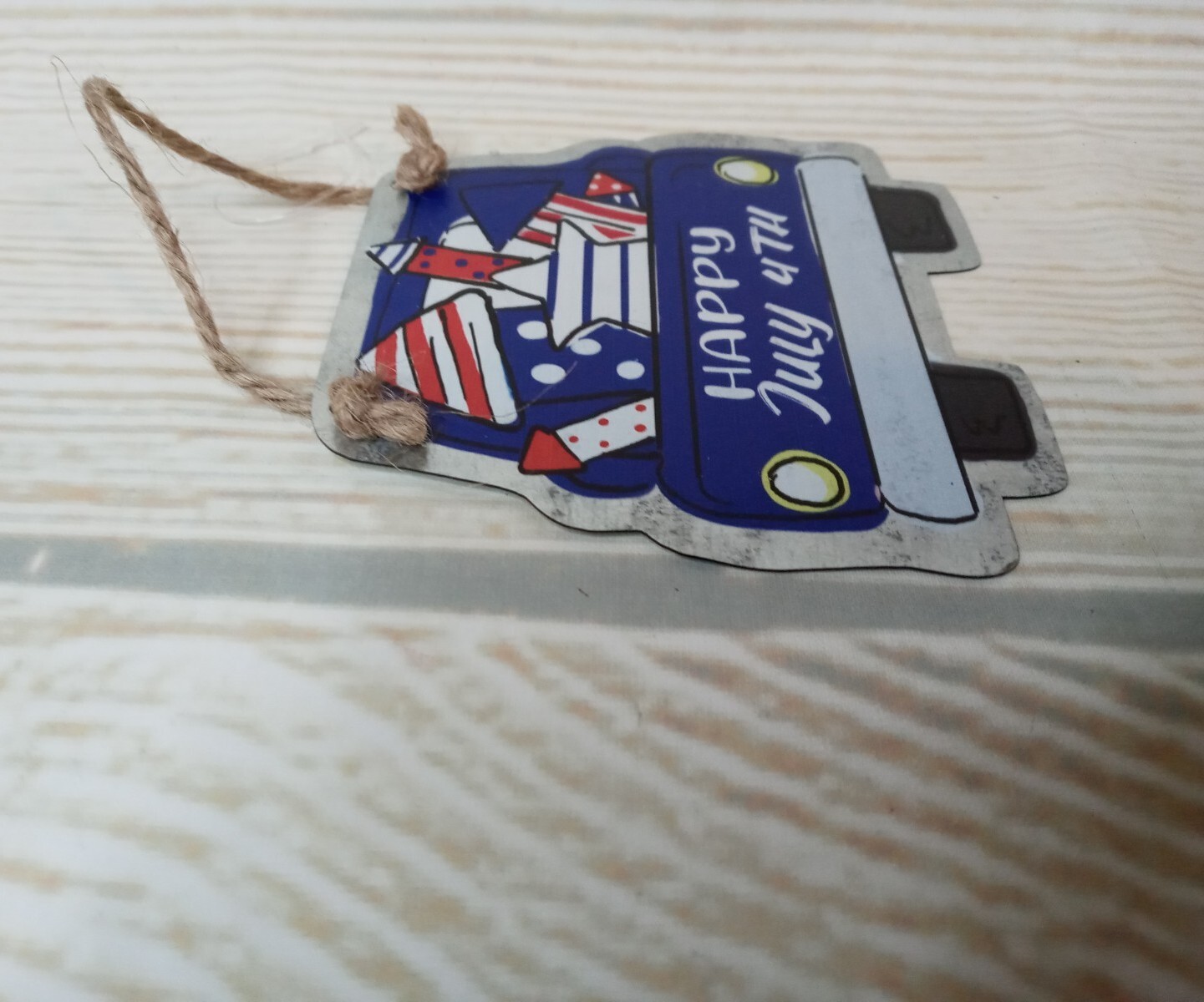 New “Happy July 4th” Truck Ornament Metal Decor Sign Flag USA America Fireworks