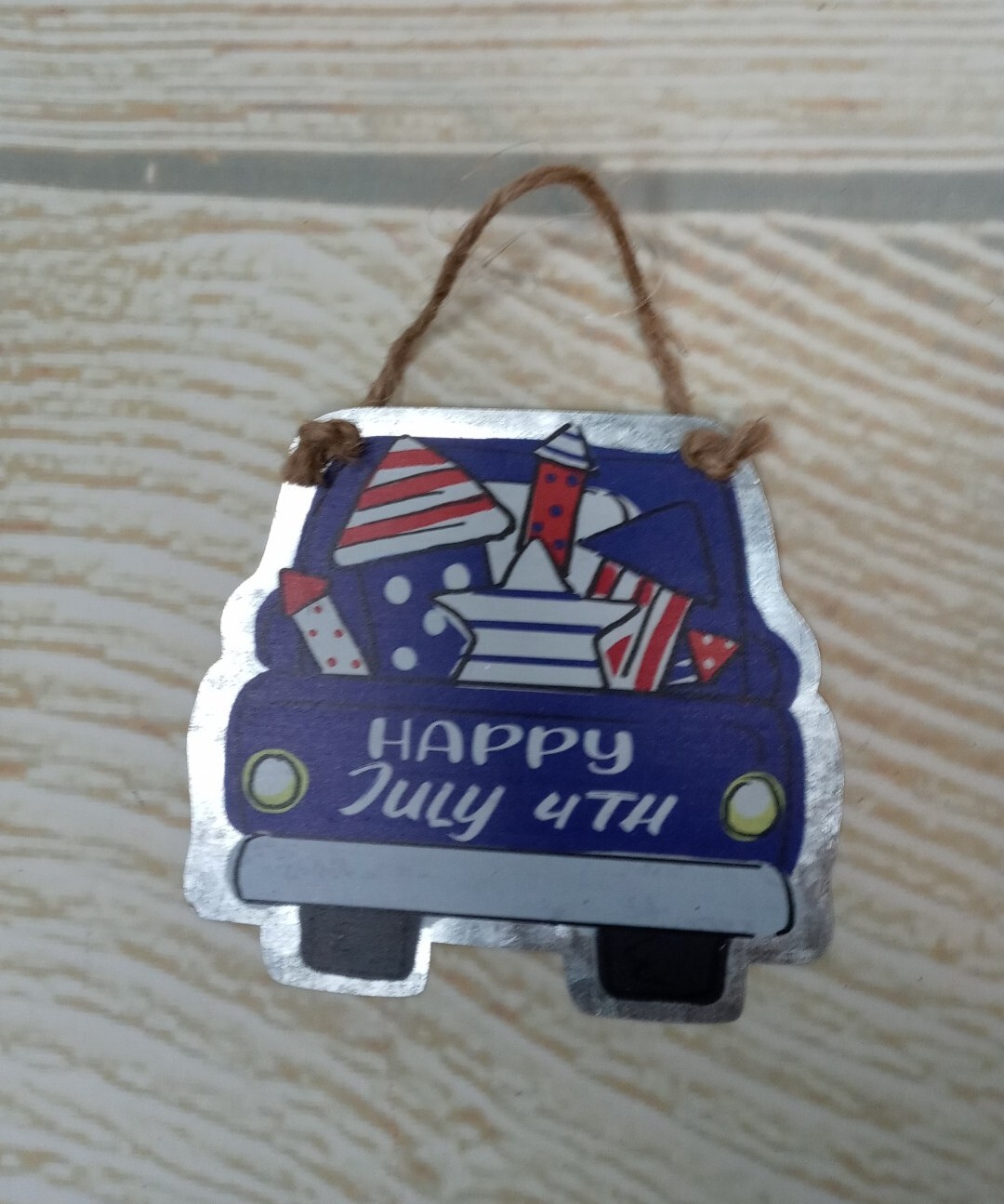 New “Happy July 4th” Truck Ornament Metal Decor Sign Flag USA America Fireworks